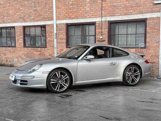 Porsche 911 Carrera Coupe 3.6 997 325hp 2004 Youngtimer