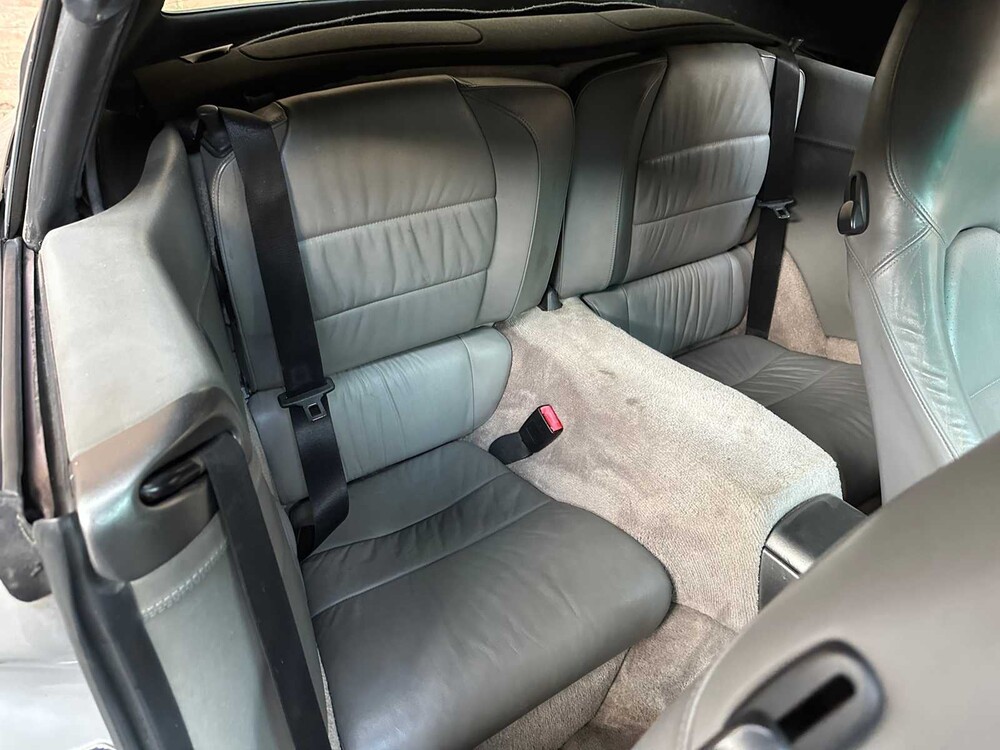 Porsche 911 Carrera Cabriolet 3.6 996 320pk 2003 Youngtimer