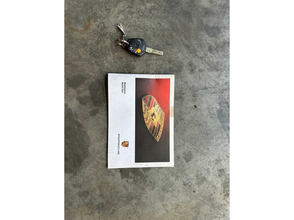 Porsche 911 Carrera Cabriolet 3.6 996 320pk 2003 Youngtimer