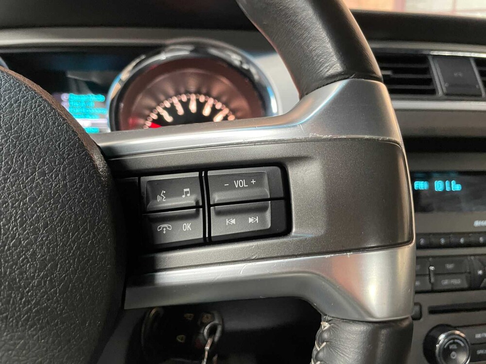 Ford Mustang 3.7 V6 309pk 2014, S-079-ZJ