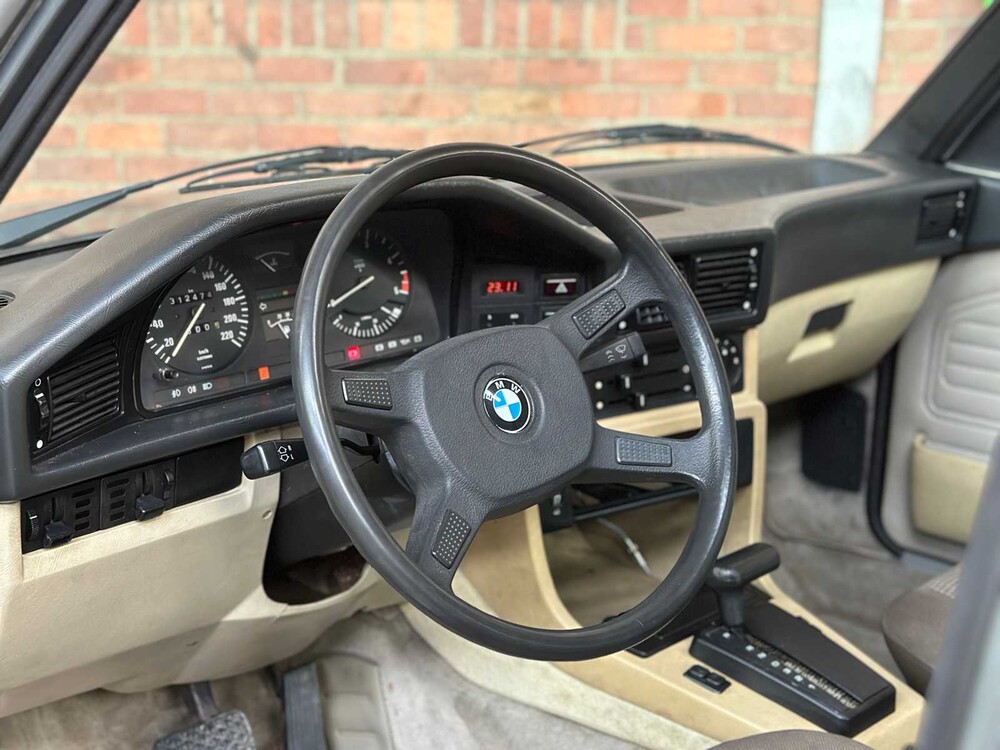 BMW 525e 2.7 126pk 1984 5-serie, 91-GNV-4 Olditmer