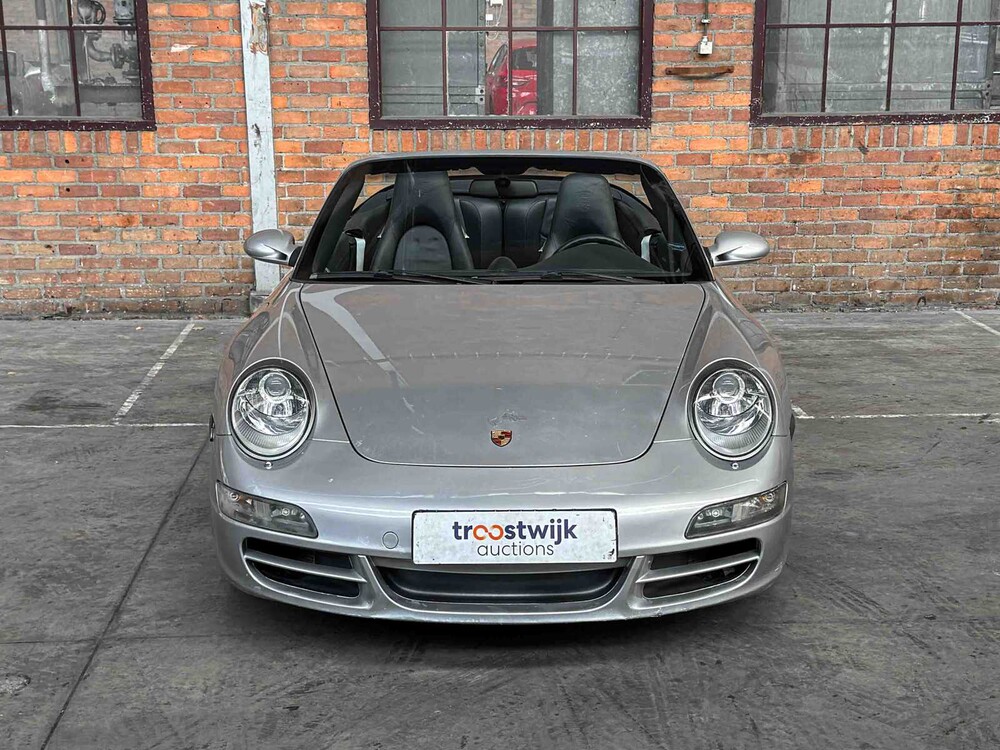 Porsche 911 Carrera S Cabriolet 3.8 997 (MANUAL) 355pk 2006 Youngtimer