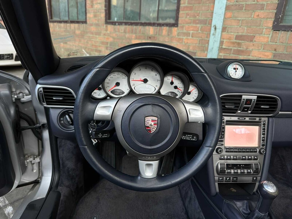 Porsche 911 Carrera S Cabriolet 3.8 997 (MANUAL) 355pk 2006 Youngtimer