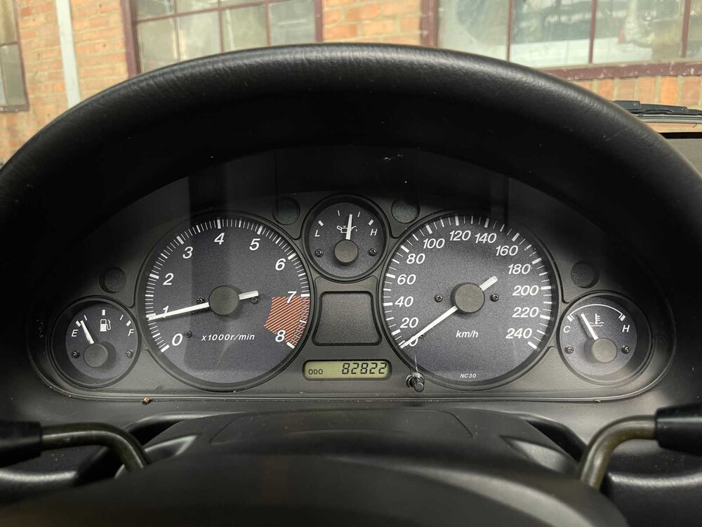 Mazda MX-5 1.6i 110pk 1999, 40-SF-XJ Youngtimer