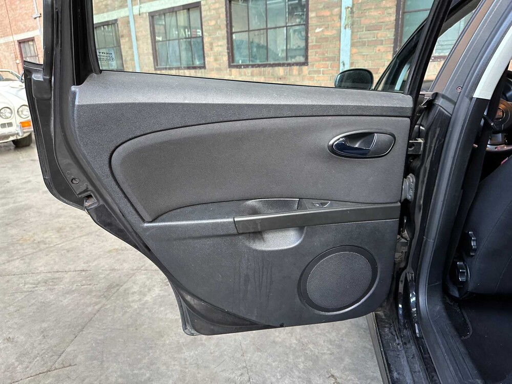 SEAT Leon FR 2.0 TFSI 200pk 2008 -Automaat-, 05-GTK-8 Youngtimer