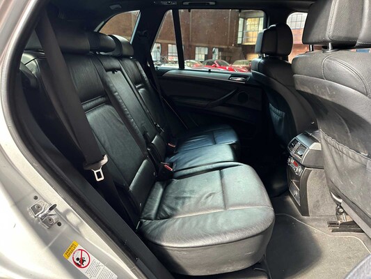 BMW X5 xDrive48i High Executive 355hp 2009, 85-JDJ-8