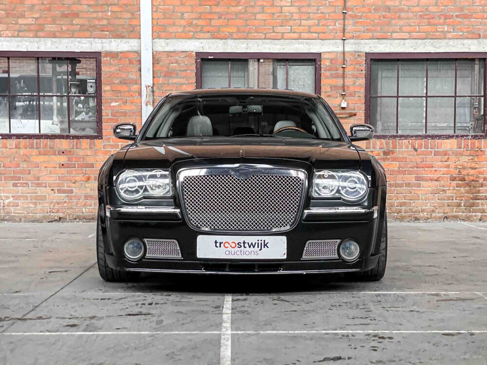 Chrysler 300C HEMI 5.7 V8 340pk 2005 Youngtimer