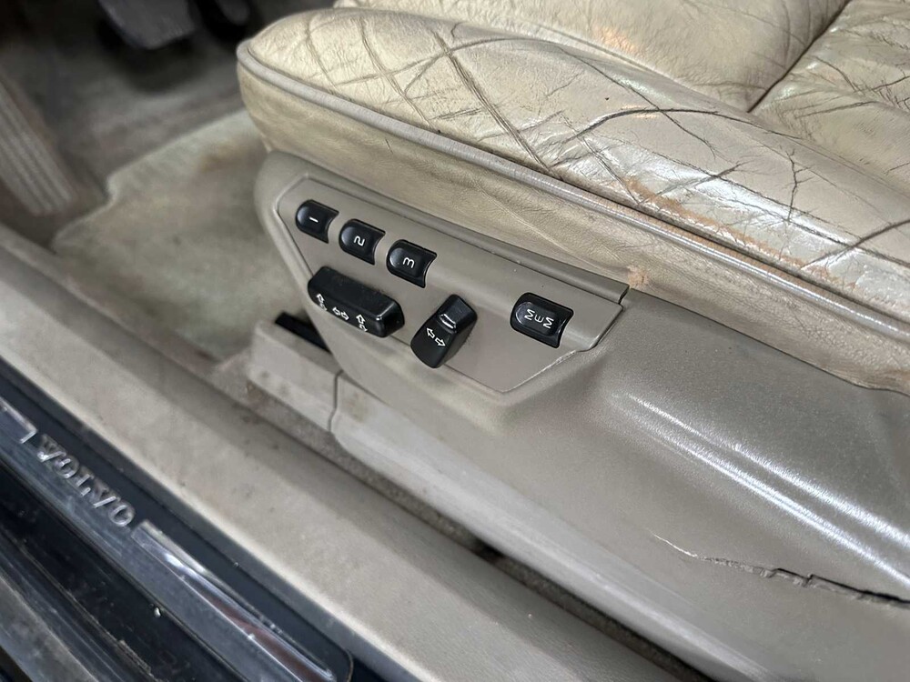 Volvo XC90 4.4 V8 315pk 2005 Youngtimer