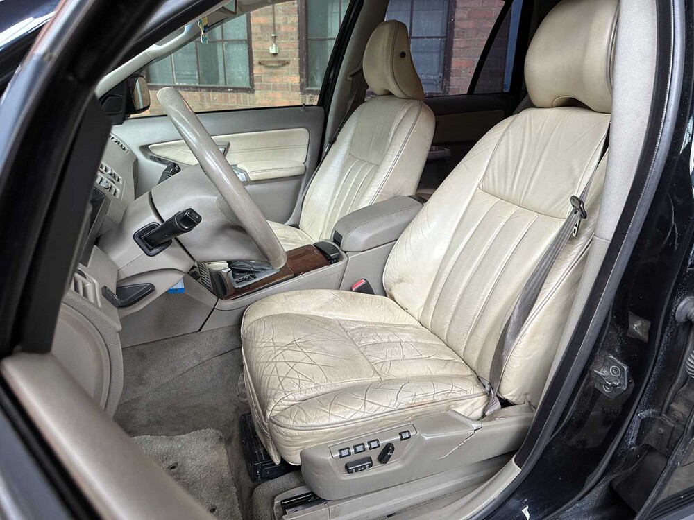 Volvo XC90 4.4 V8 315pk 2005 Youngtimer