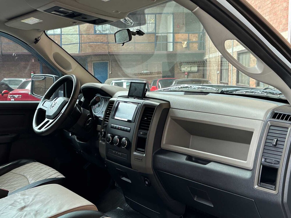 Dodge Ram 1500 4.7 V8 LPG 2012 314pk, 1-VTK-73