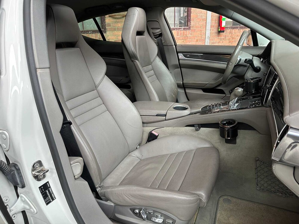 Porsche Panamera 4S 4.8 V8 400pk 2009 Youngtimer