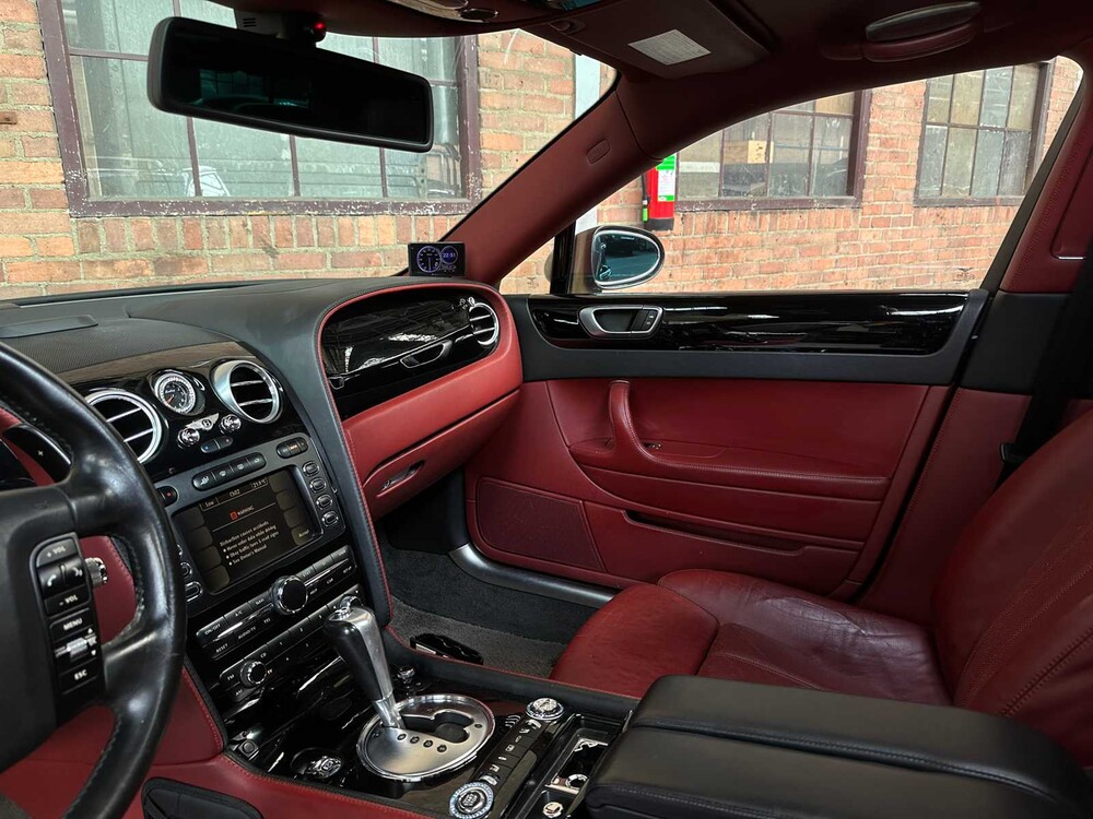 Bentley Continental Flying Spur 6.0 W12 525pk 2006 Youngtimer
