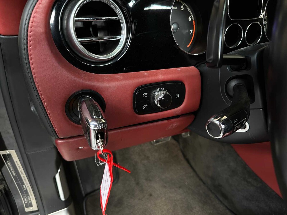 Bentley Continental Flying Spur 6.0 W12 525pk 2006 Youngtimer