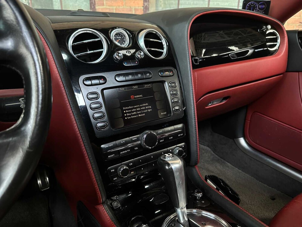 Bentley Continental Flying Spur 6.0 W12 525pk 2006 Youngtimer