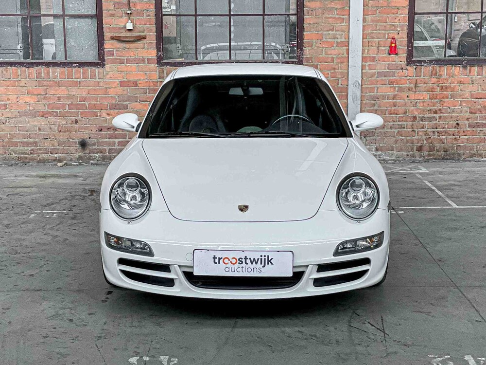 Porsche 911 997 Coupé 3.6 325pk 2005 Youngtimer