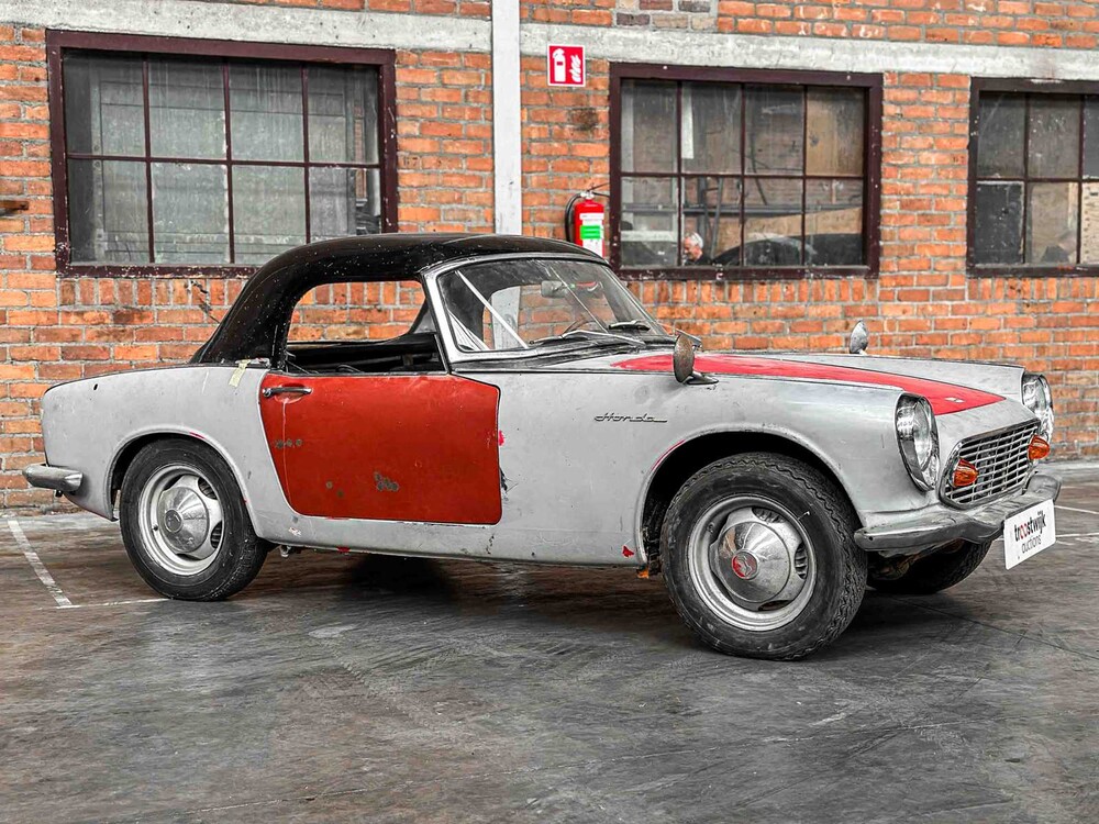 Honda S600 57pk 1964 Hardtop (Restauratieproject)