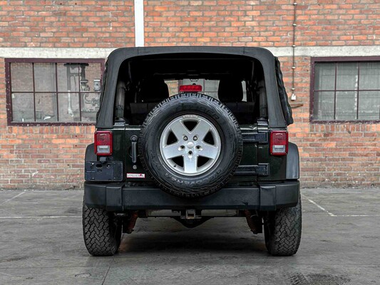 Jeep Wrangler Unlimited Sport 3.8 V6 199pk 2011