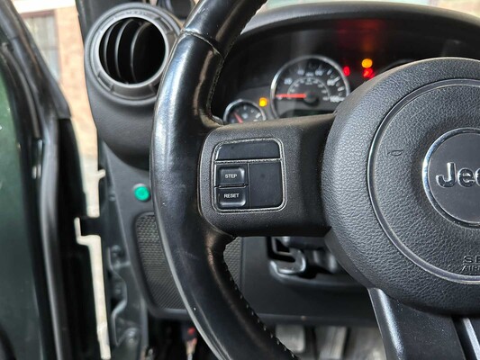 Jeep Wrangler Unlimited Sport 3.8 V6 199pk 2011