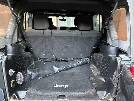 Jeep Wrangler Unlimited Sport 3.8 V6 199pk 2011