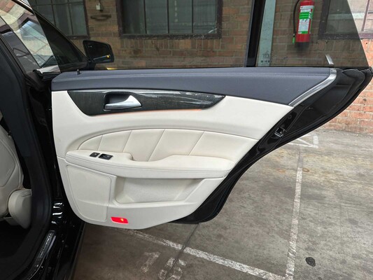 Mercedes-Benz CLS500 AMG 4Matic Shooting Brake 4.7 V8 408pk 2013 CLS-Klasse