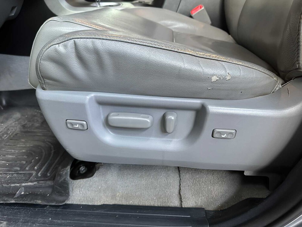 Toyota Tundra 5.7 V8 Double Cab 381pk 2011, 1-VRP-97