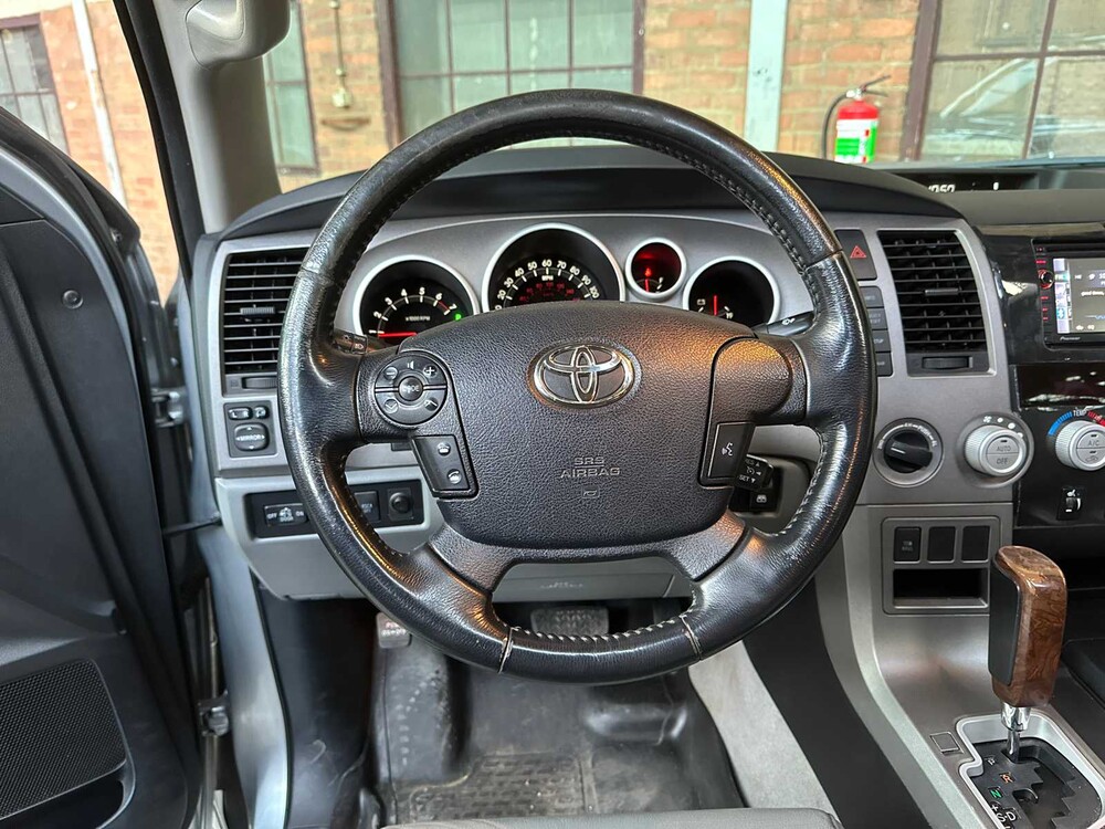 Toyota Tundra 5.7 V8 Double Cab 381pk 2011, 1-VRP-97