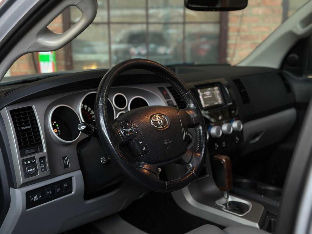 Toyota Tundra 5.7 V8 Double Cab 381pk 2011, 1-VRP-97