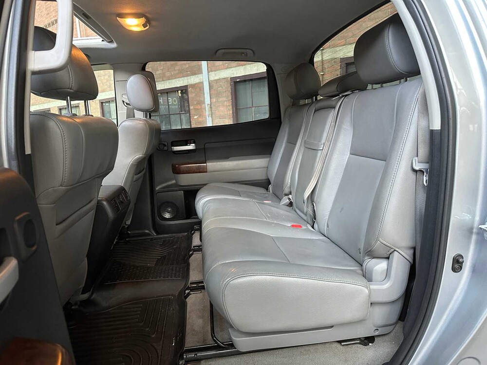 Toyota Tundra 5.7 V8 Double Cab 381pk 2011, 1-VRP-97