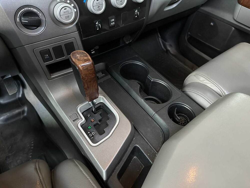 Toyota Tundra 5.7 V8 Double Cab 381pk 2011, 1-VRP-97