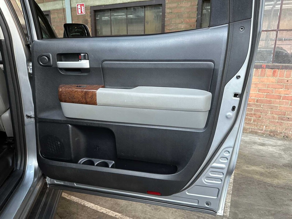 Toyota Tundra 5.7 V8 Double Cab 381pk 2011, 1-VRP-97