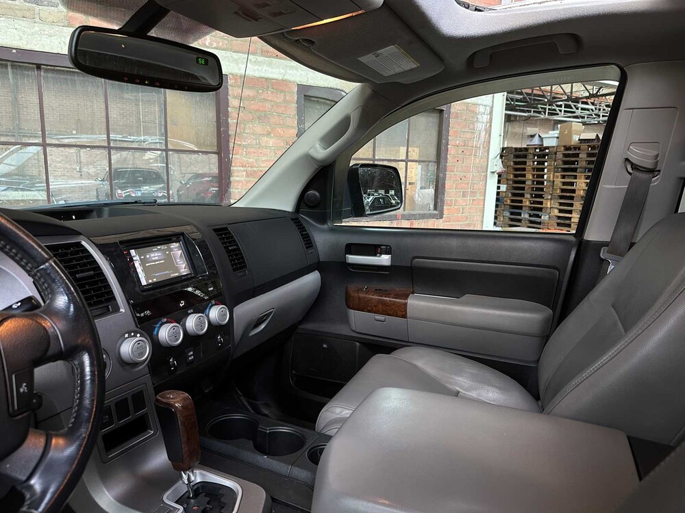 Toyota Tundra 5.7 V8 Double Cab 381pk 2011, 1-VRP-97