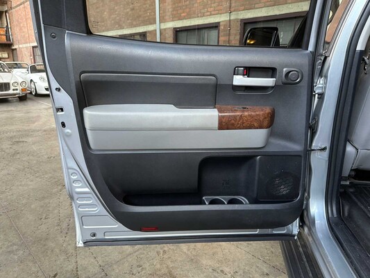 Toyota Tundra 5.7 V8 Double Cab 381pk 2011, 1-VRP-97