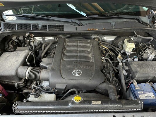 Toyota Tundra 5.7 V8 Double Cab 381pk 2011, 1-VRP-97