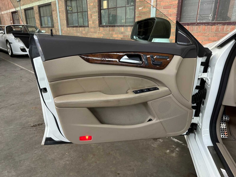 Mercedes-Benz CLS63 AMG 5.5 V8 525pk 2012 CLS-Klasse