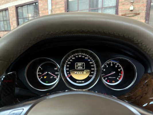 Mercedes-Benz CLS63 AMG 5.5 V8 525pk 2012 CLS-Klasse