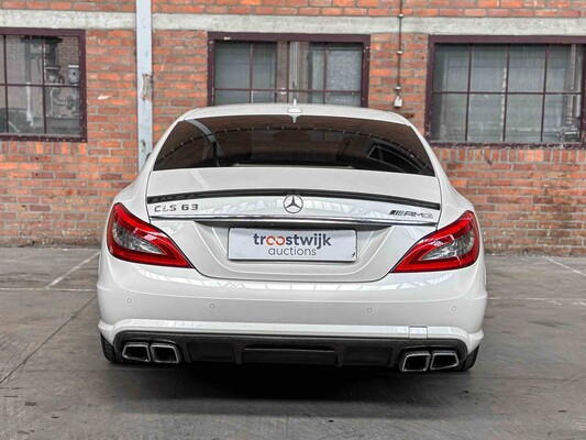 Mercedes-Benz CLS63 AMG 5.5 V8 525pk 2012 CLS-Klasse