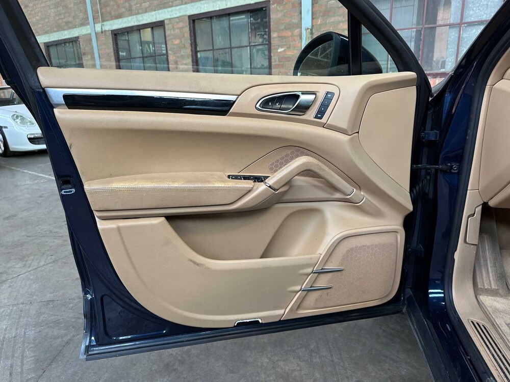 Porsche Cayenne 3.6 V6 300pk 2012