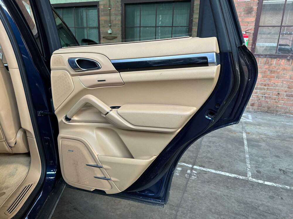 Porsche Cayenne 3.6 V6 300pk 2012