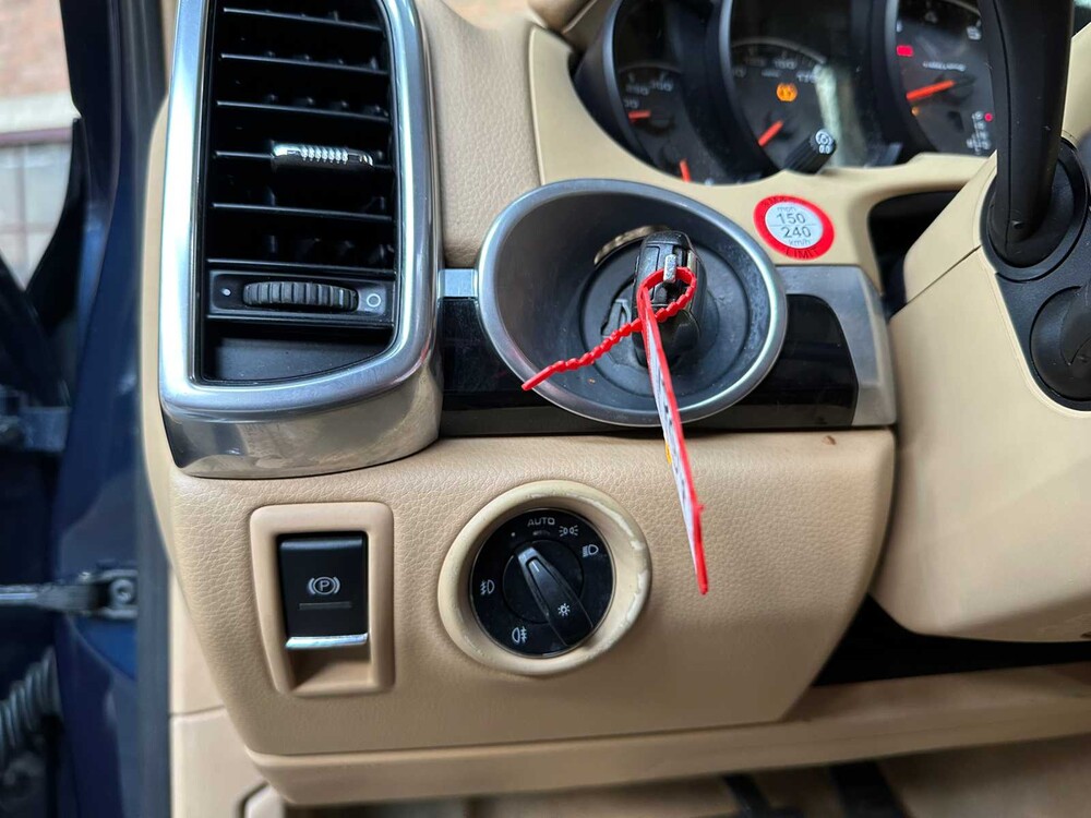 Porsche Cayenne 3.6 V6 300pk 2012