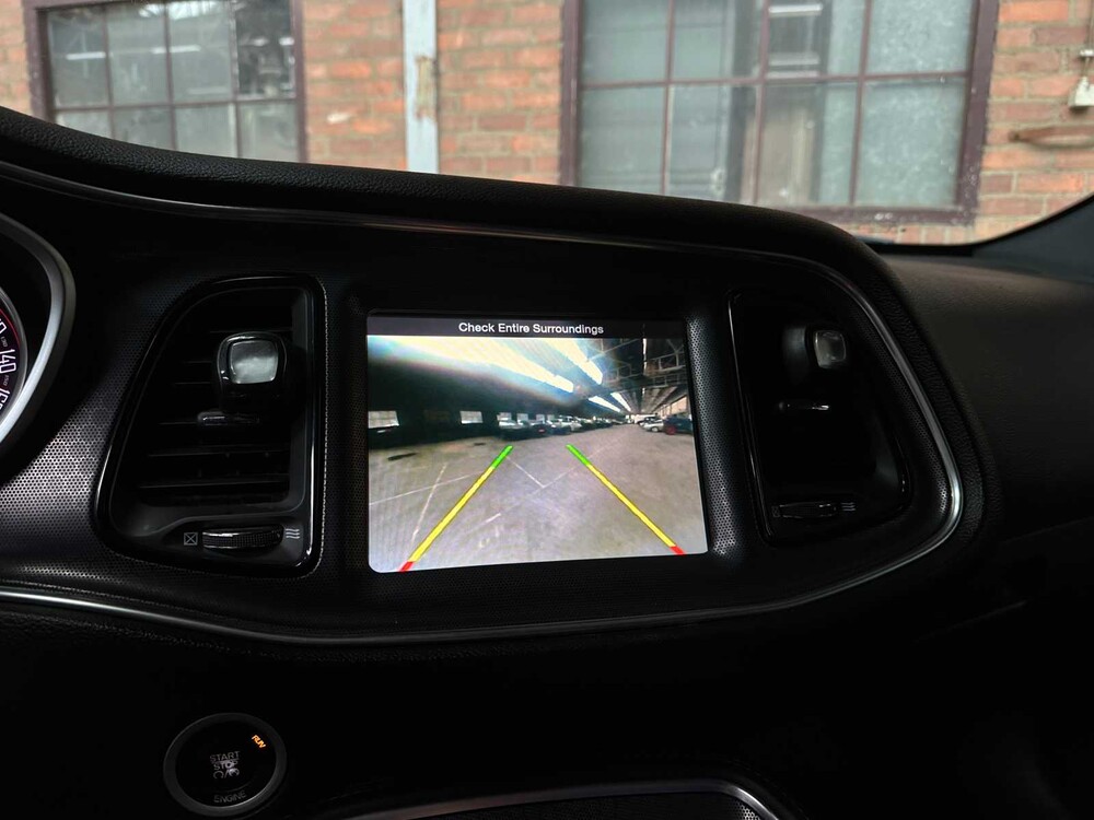 Dodge Challenger SXT PLUS 3.6 V6 305pk 2016