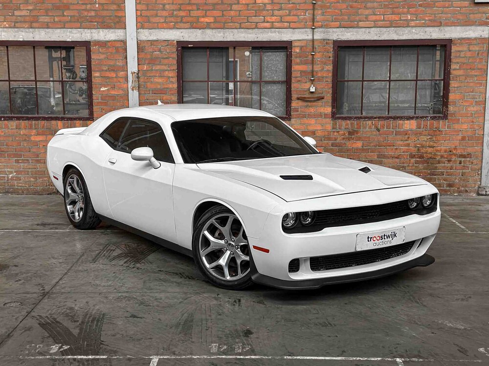 Dodge Challenger SXT PLUS 3.6 V6 305pk 2016