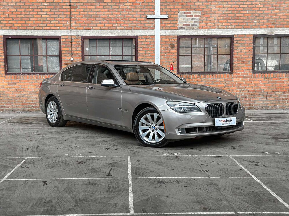BMW 750Li xDrive 4.4 V8 405pk 2010 7-serie F02 