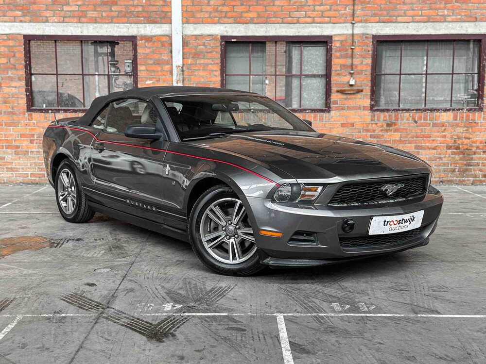 Ford Mustang Cabriolet 3.7 V6 310pk 2011