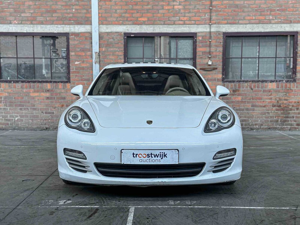 Porsche Panamera 3.6 V6 304pk 2011