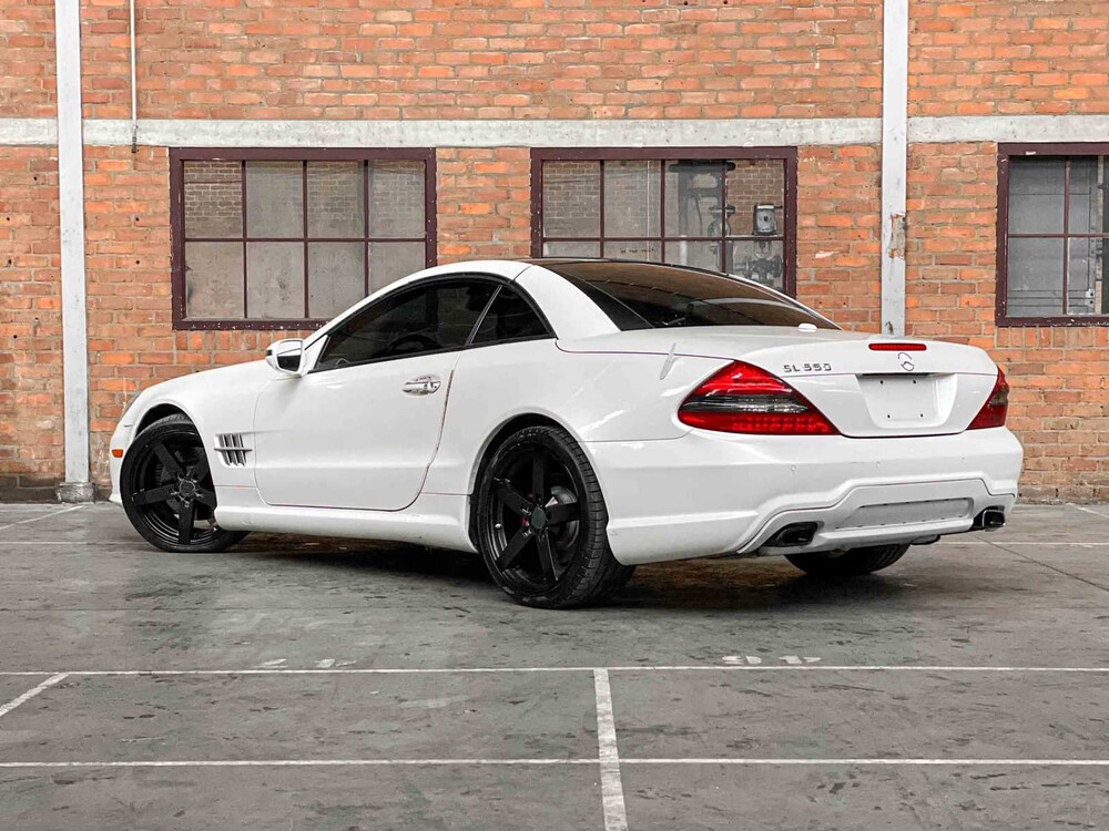 Mercedes-Benz SL550 AMG 5.5 V8 R230 382pk 2011