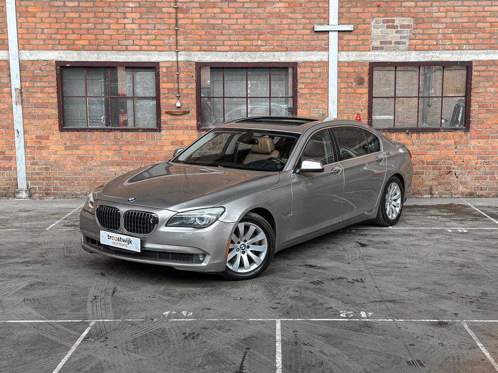 BMW 750Li xDrive 4.4 V8 405pk 2010 7-serie F02 
