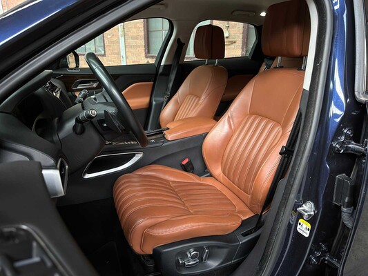 Jaguar F-PACE 2.0 Portfolio AWD 25d 241pk 2017, SV-524-B