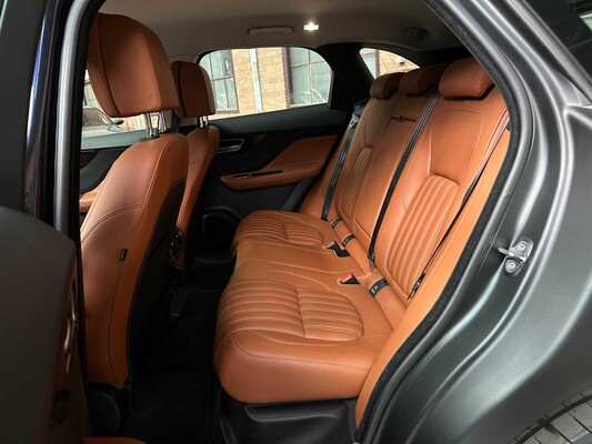 Jaguar F-PACE 2.0 Portfolio AWD 25d 241pk 2017, SV-524-B