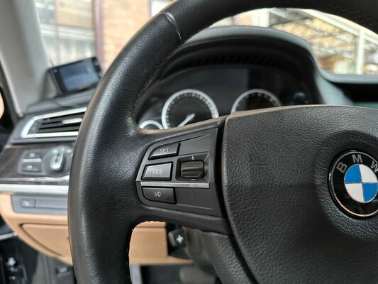 BMW ActiveHybrid7 F04 4.4 V8 465pk 2011