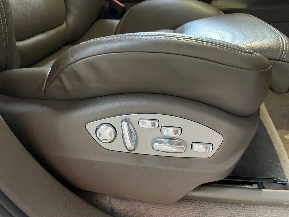 Porsche Cayenne Turbo 4.8 V8 500pk 2013 GTS pakket